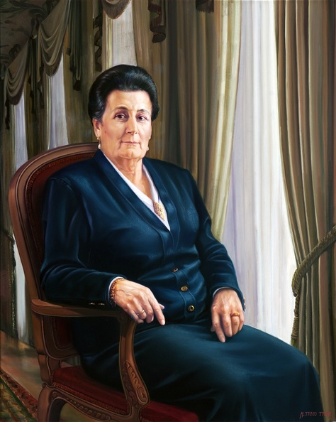 05. Dª. Consuelo Oliveros. (Óleo sobre lienzo, 81x100 cm.)